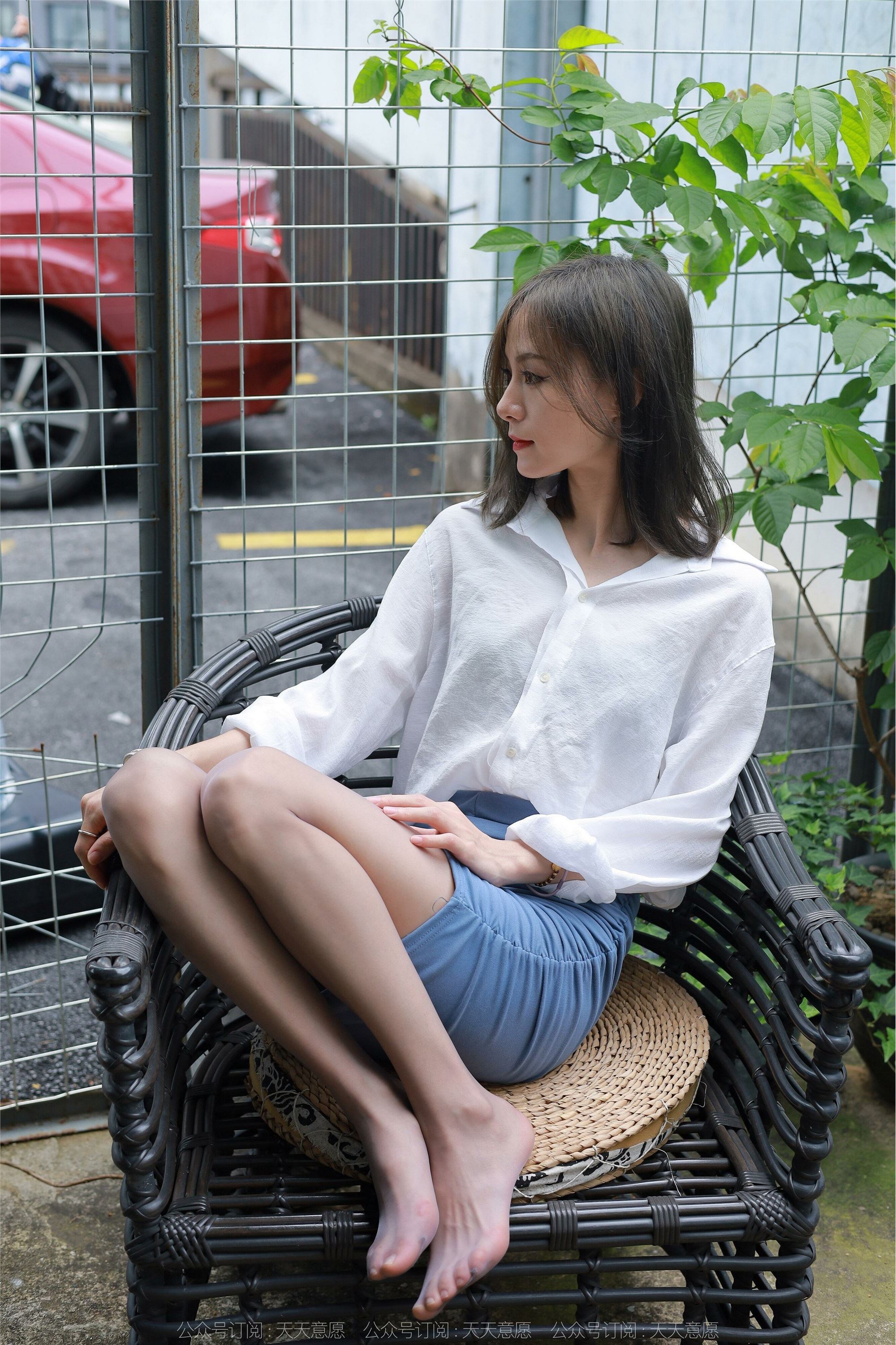 IESS异思趣向 2022.06.09 丝享家 1112：小六《蓝鞋灰丝》